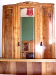 medium_armoire_2.JPG